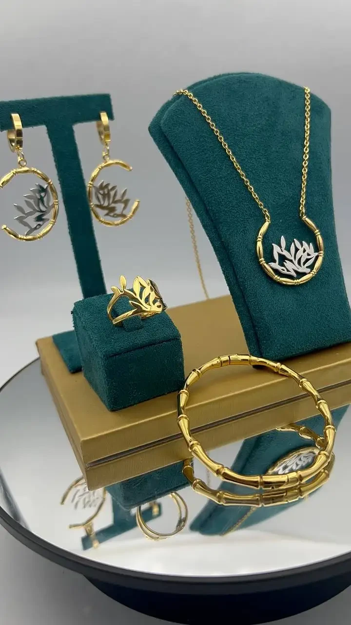 Parure feuille new/ ضمان 10 سنوات